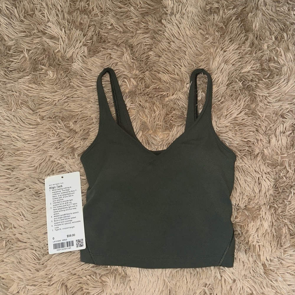 Lululemon NWT align tank- Green sage size 0